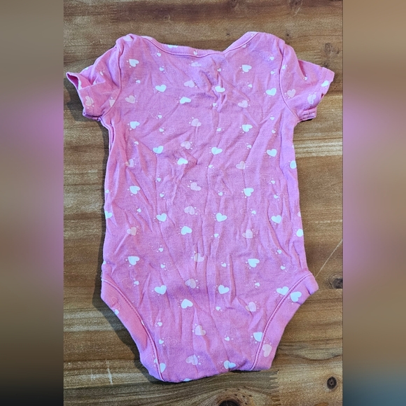 Disney Baby 3-6 months body suit onesie pyjama pink and white Cute Heart pattern - Picture 2 of 3